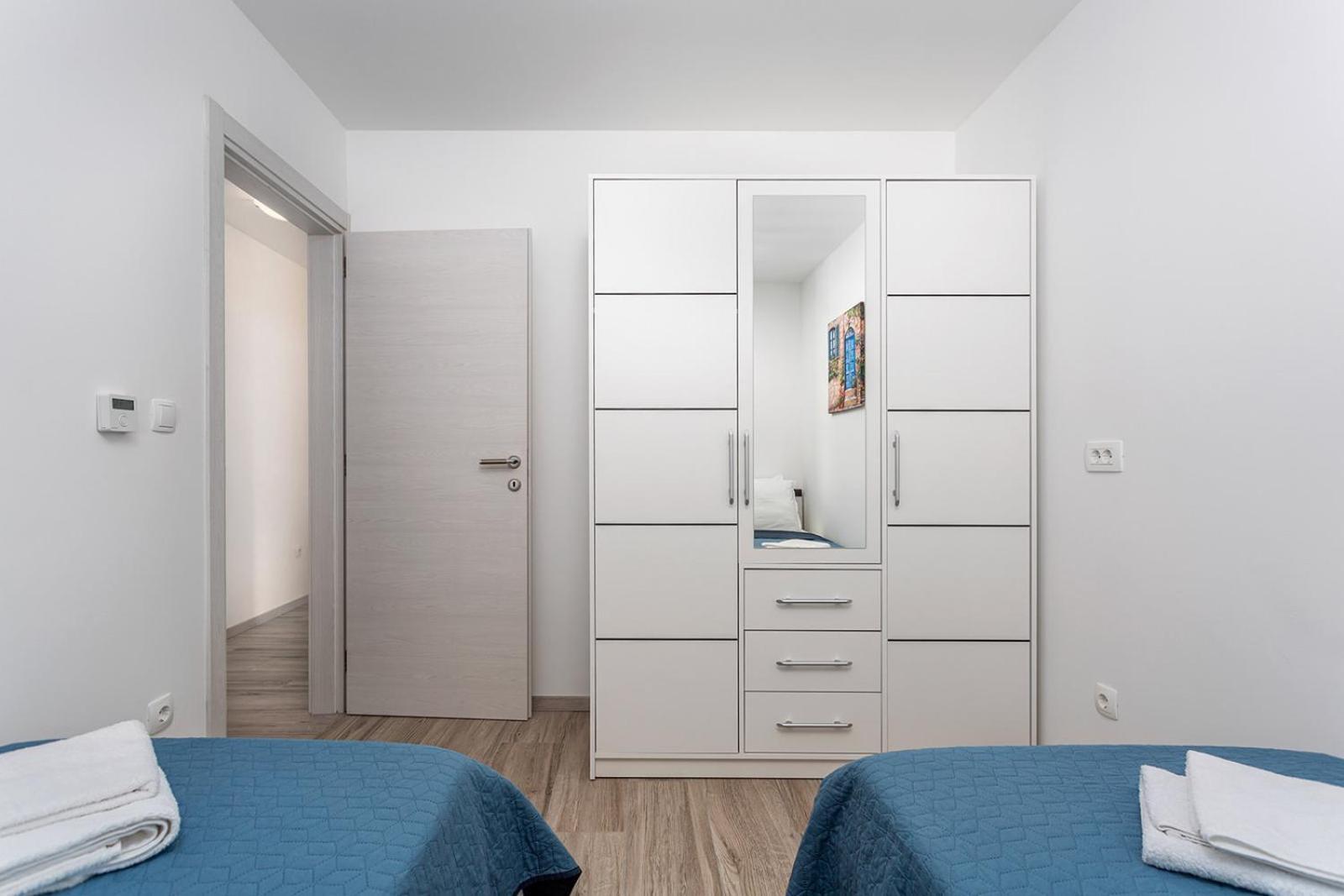 Kvarner Bay - Apartments 2 & 4 Rijeka Buitenkant foto